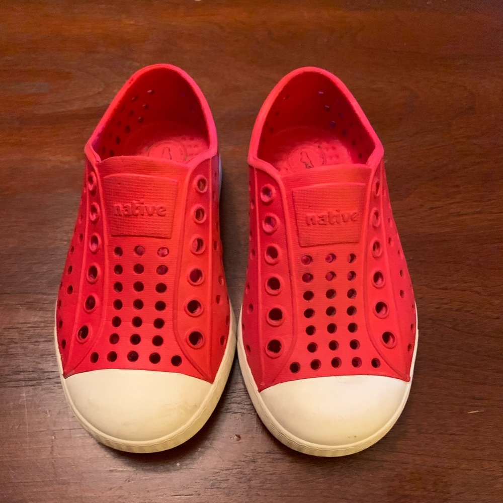 Toddler natives - size 7
